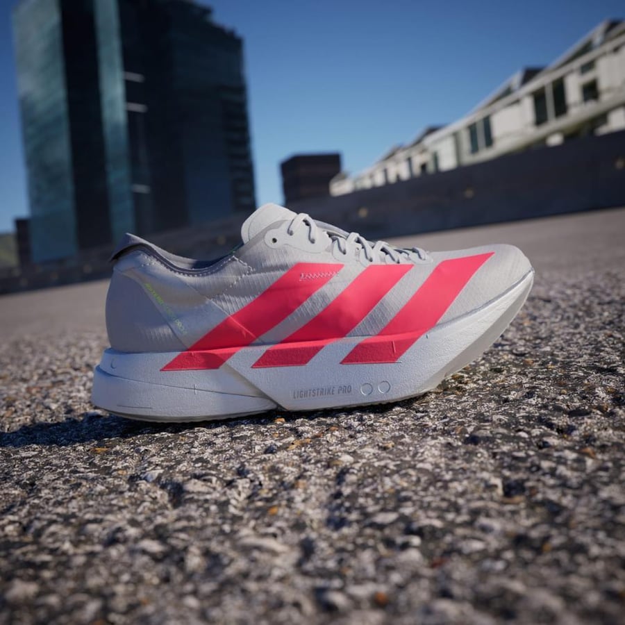 حذاء Adidas Adizero Adios Pro 4 — إصدار ١٧