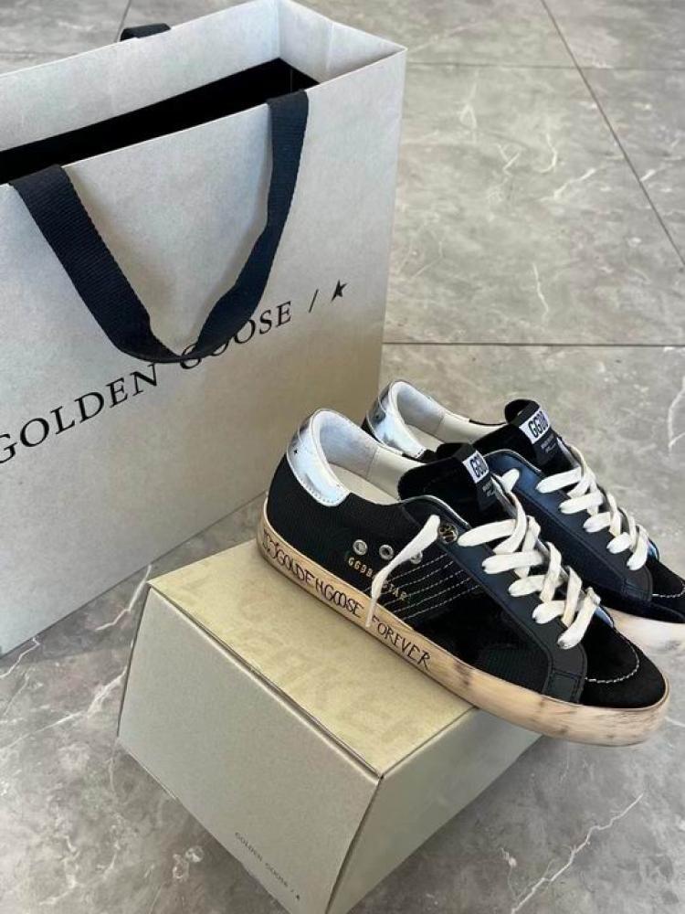 حذاء سنيكرز جولدن جوس Golden Goose