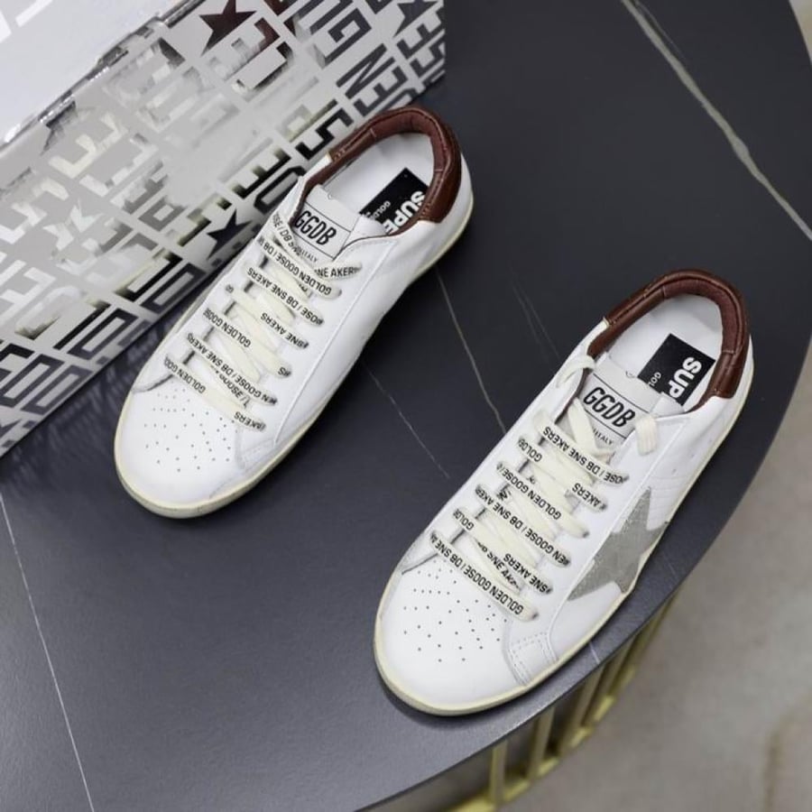 حذاء سنيكرز جولدن جوس Golden Goose