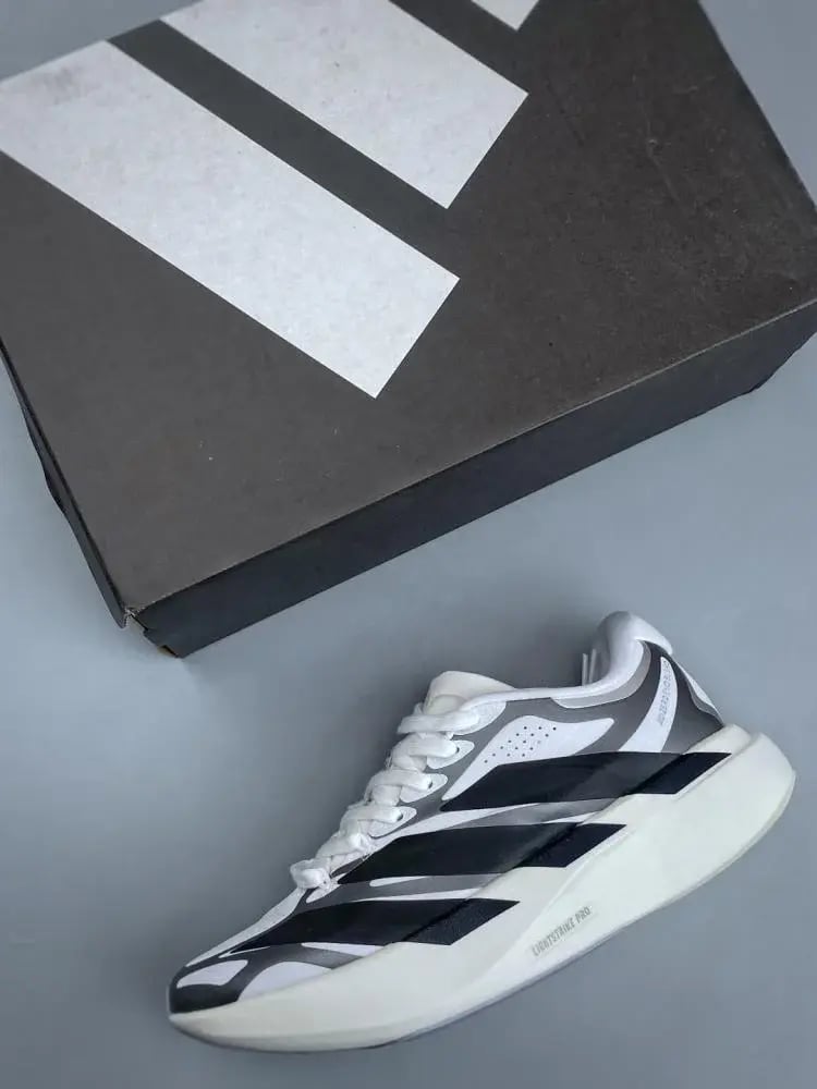 حذاء Adidas Adizero Evo SL — إصدار ٩