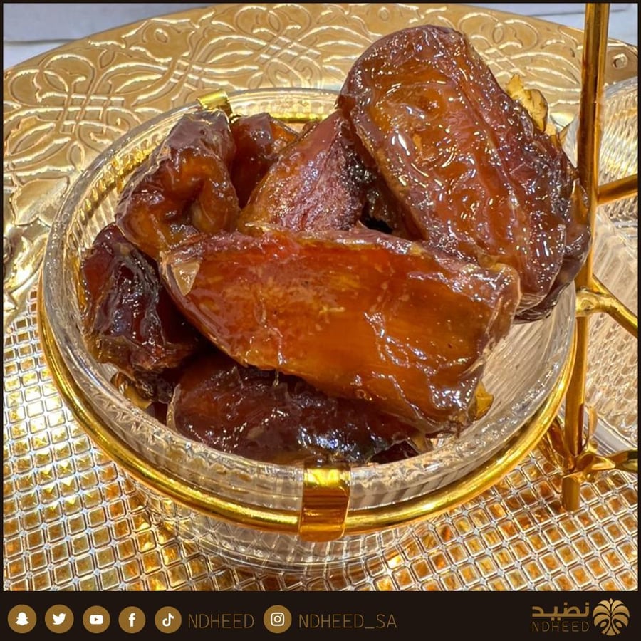 كرتون تمر صفري بوزن 3 كيلو جرام جاهز ومناسب لتقديمه كهدية فاخرة