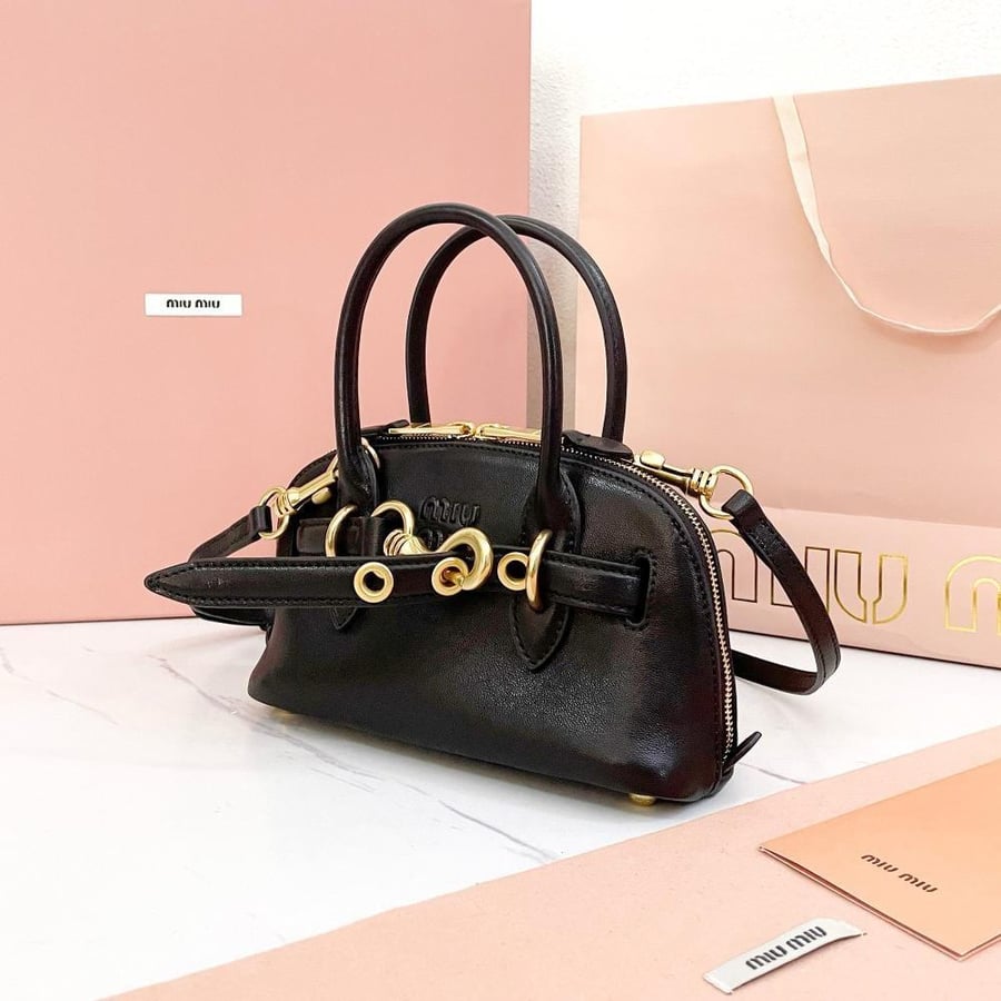 Miu Miu Aventure Napp size 21cm