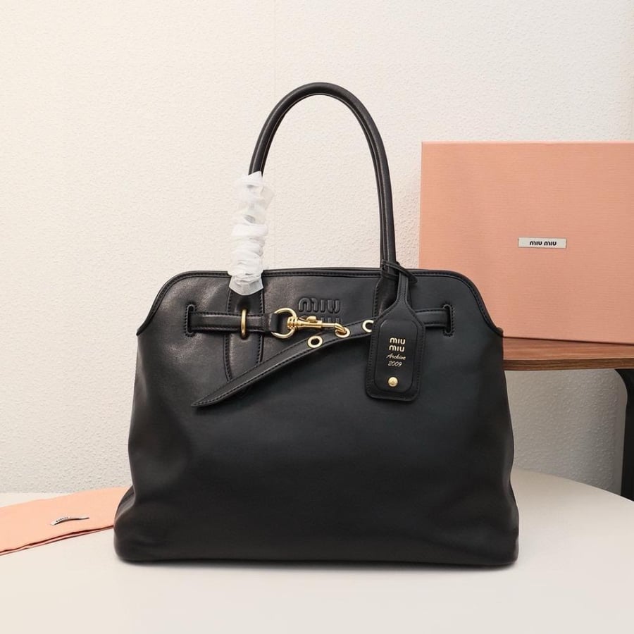 Miu Miu size 40cm