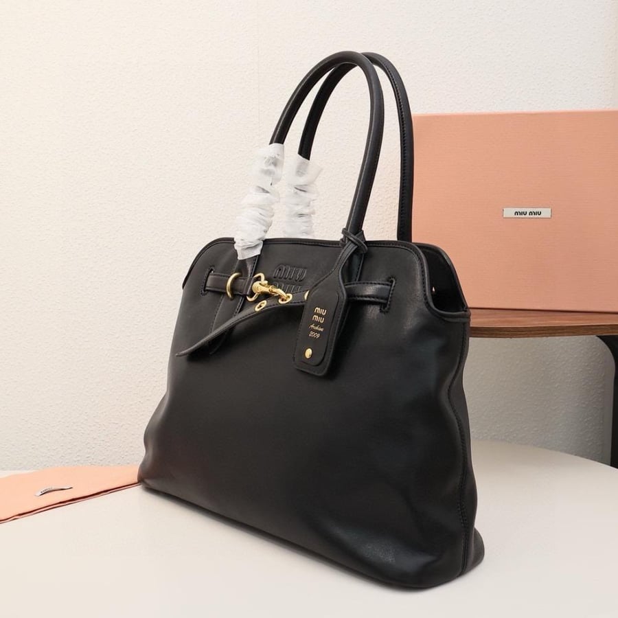 Miu Miu size 40cm