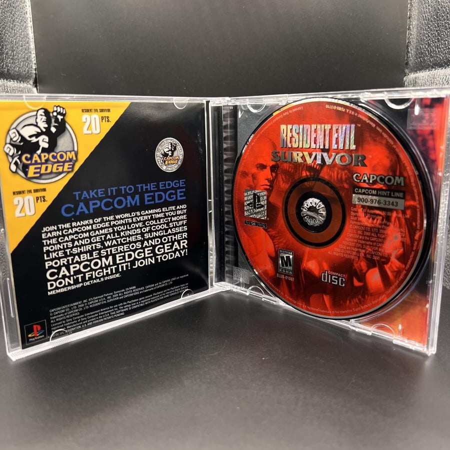 Resident Evil Survivor PS1 CIB