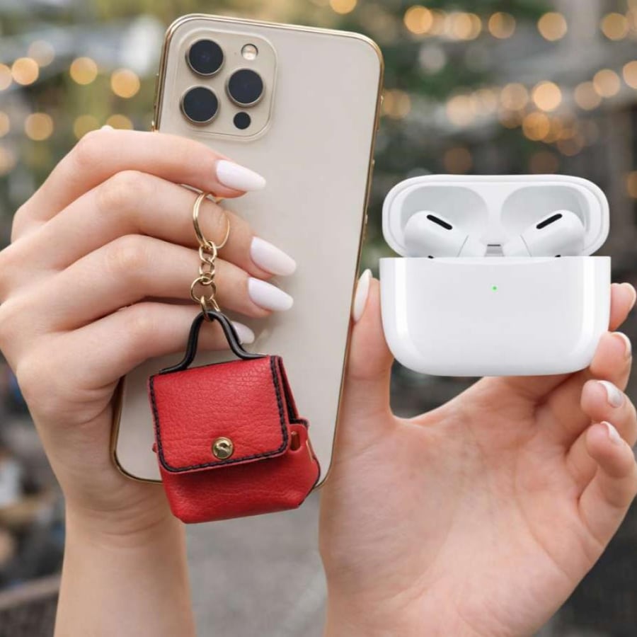 Olivia Mini AirPods Bag