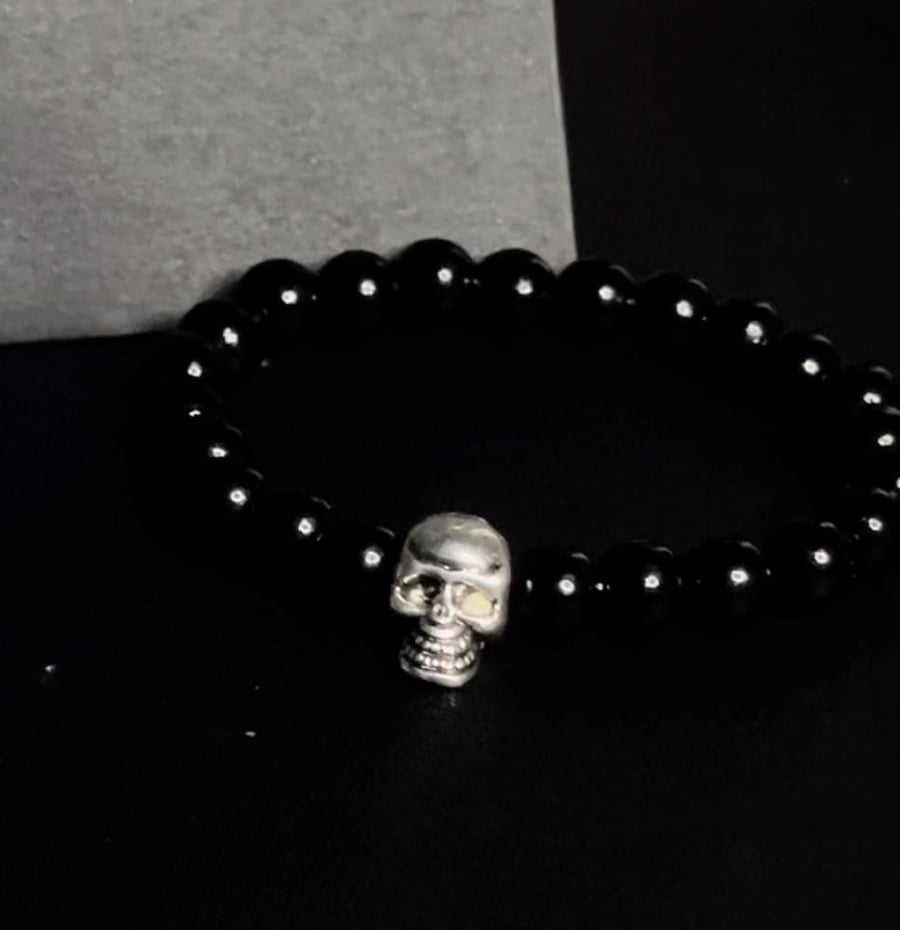 Skull bracelet