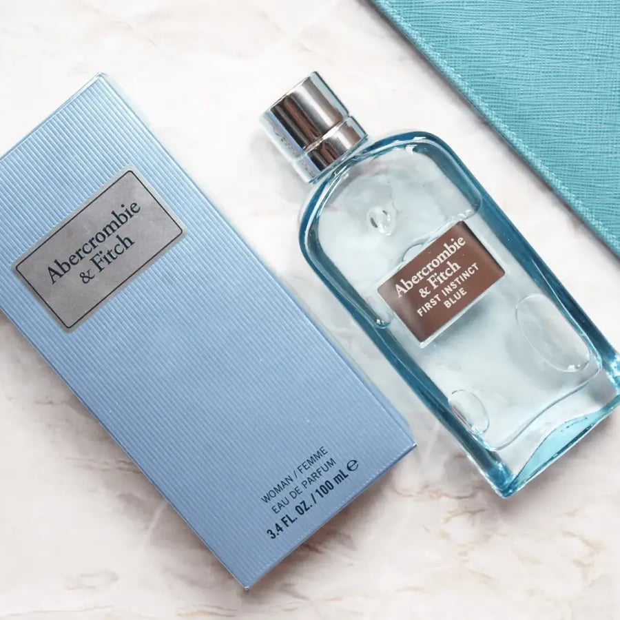 عطر فيرست انستينكت بلو ومن من أبيركرومبي آند فيتش أو دو برفيوم للنساء 100 مل