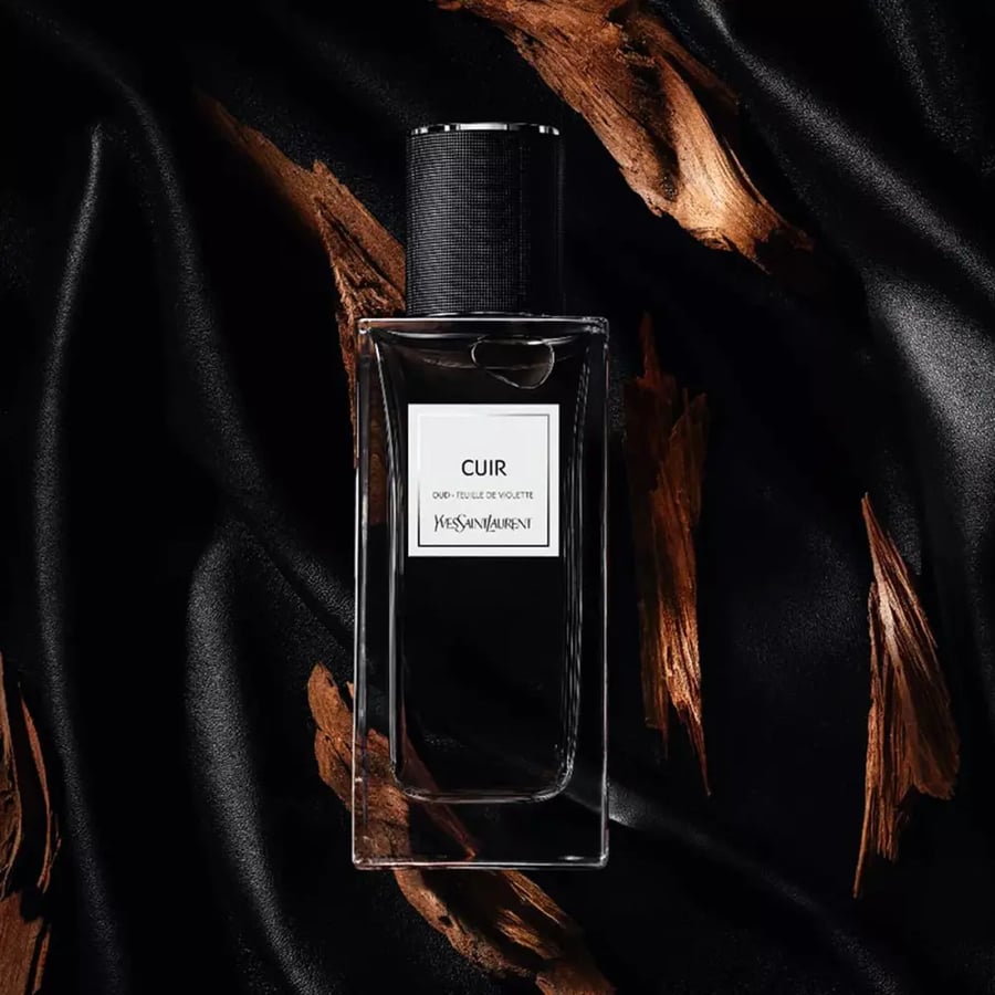 عطر كيور عود فويل دو فيوليت من ايف سان لوران أو دو برفيوم للجنسين 75 مل
