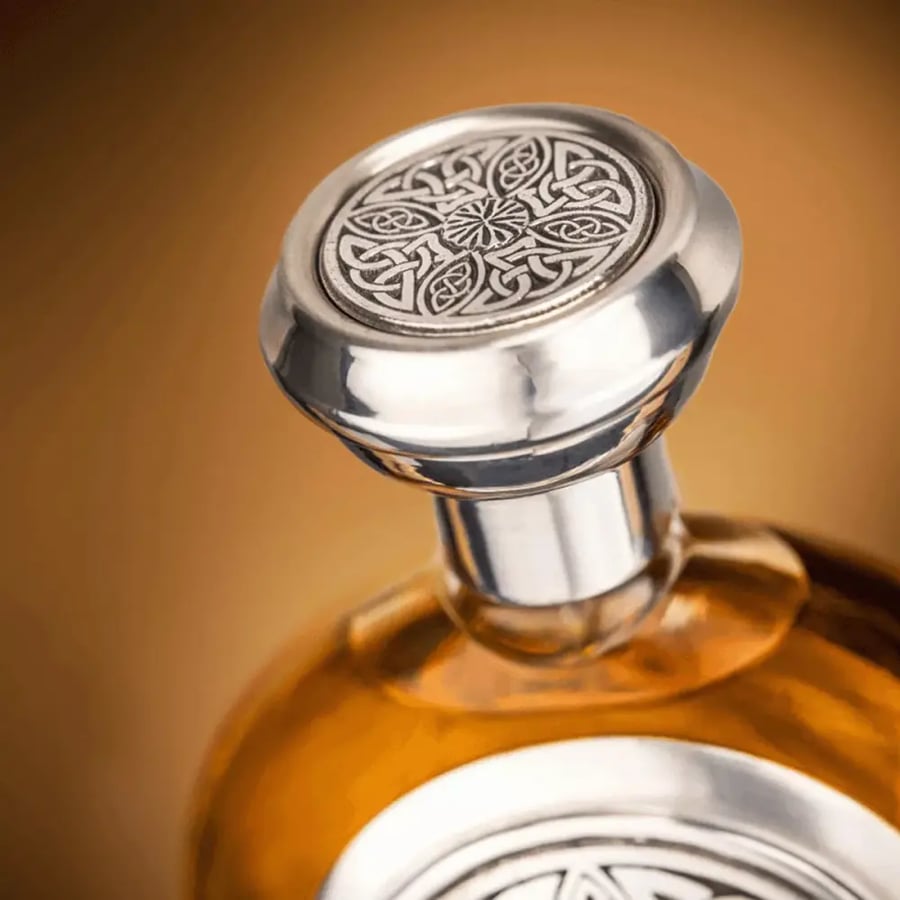 عطر الماس من بوديسيا ذا فيكتوريوس أو دو برفيوم للجنسين 100 مل