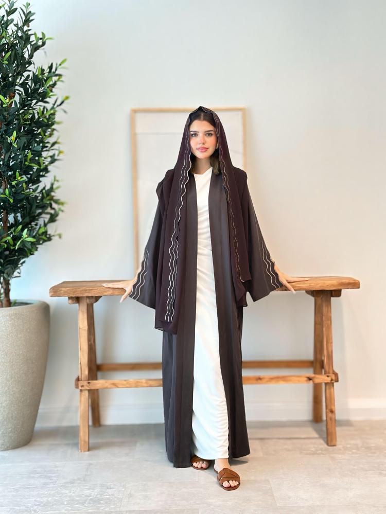 لينن مغسول  مع قطعه مشجرة من الداخل تطريز قصب