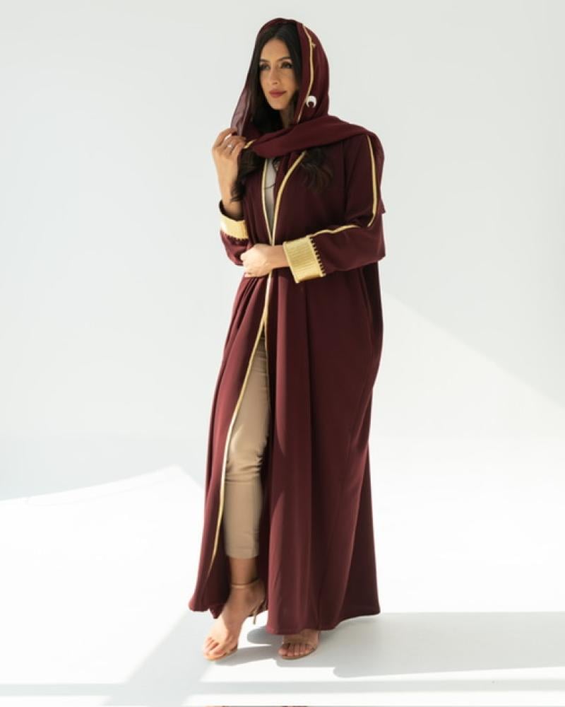 Crepe abaya with embroidery in threads