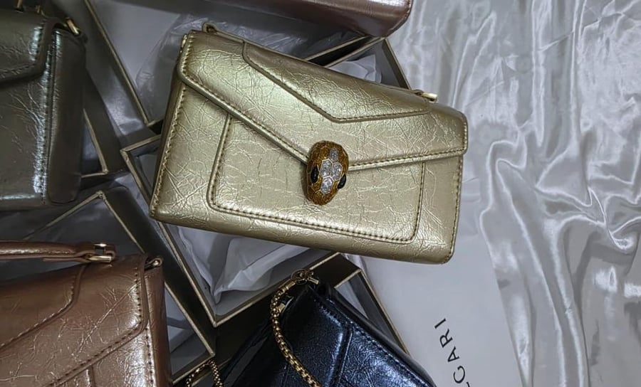 شنطة كلاتش ديور الفاخرة