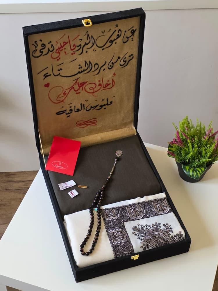 اطقم هدايا شتويه رجاليه طقوم هدايا شتوي