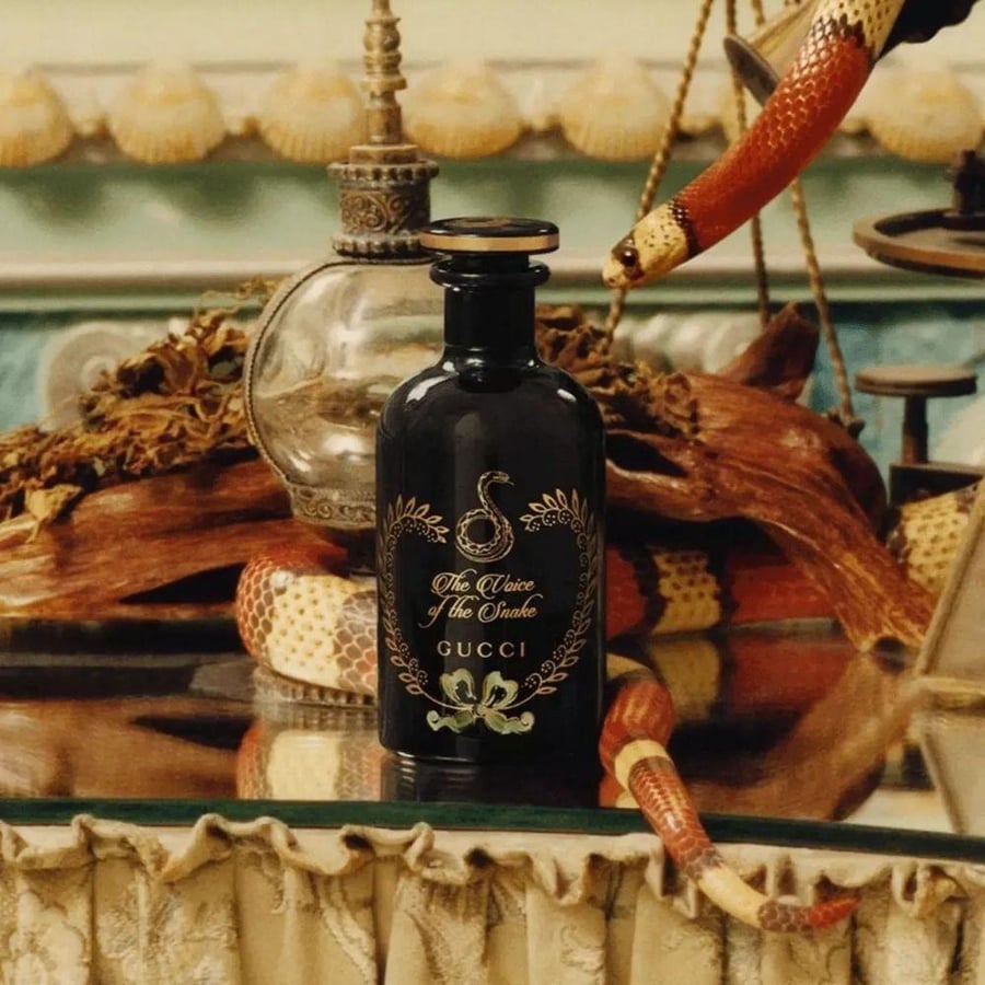 عطر قوتشي ذا فويس اوف ذا سنيك 100 مل EDP للجنسين - Gucci The Voice of the Snake Eau de Parfum 100ml (عود وجلد فاخر)
