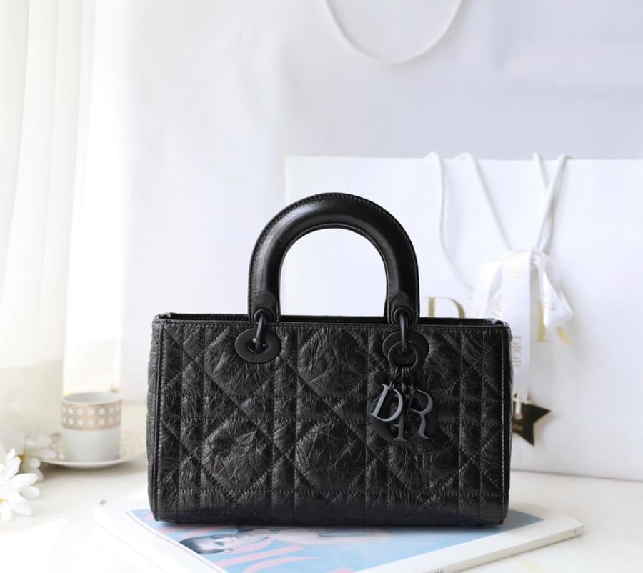 ديور Lady D-Sire مقاس 26cm