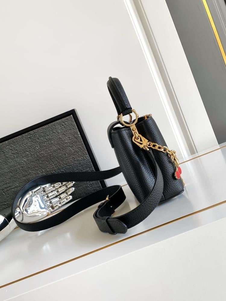 لوي فيتون Capucines مقاس 21cm