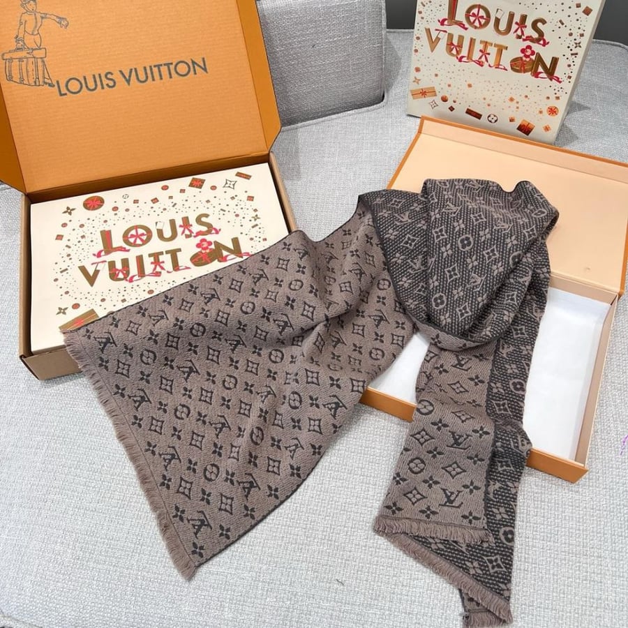 سكارف لوي فيتون مقاس 180*40