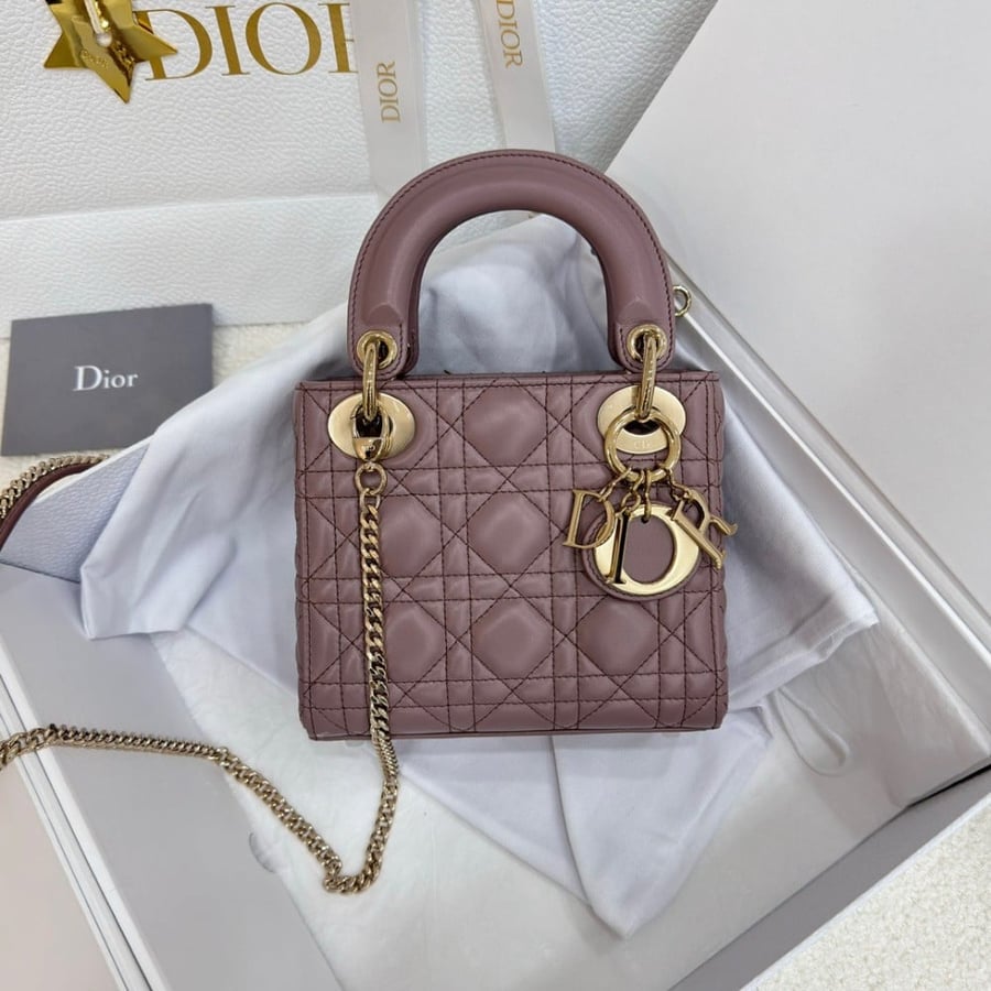 ليدي ديور ميني مقاس 17cm