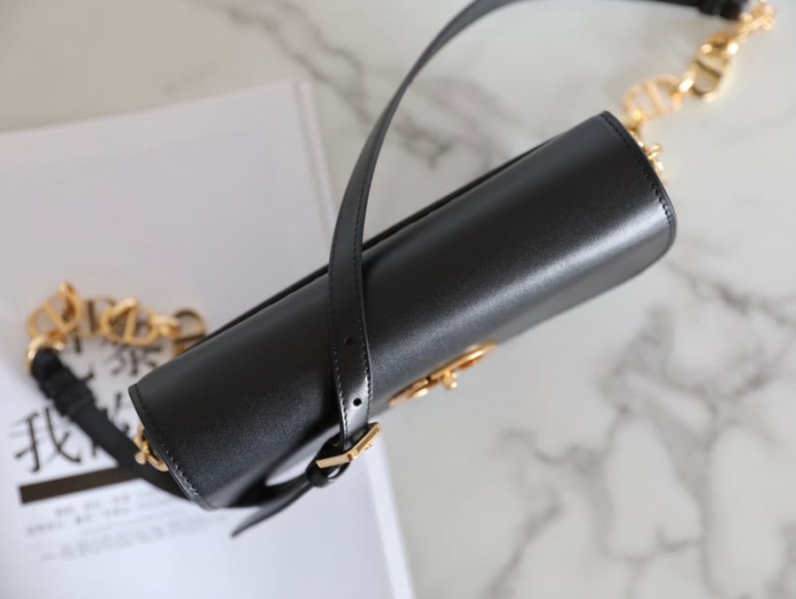 ديور  Montaigne Avenue مقاس22.5cm