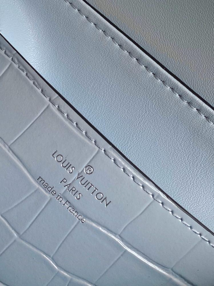 لوي فيتون Rose des Vents miniمقاس 19cm