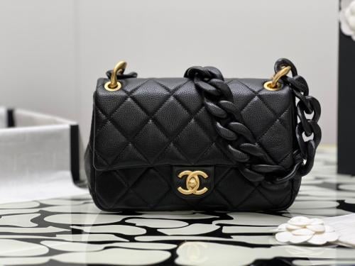 شانيل 24P مقاس 23cm