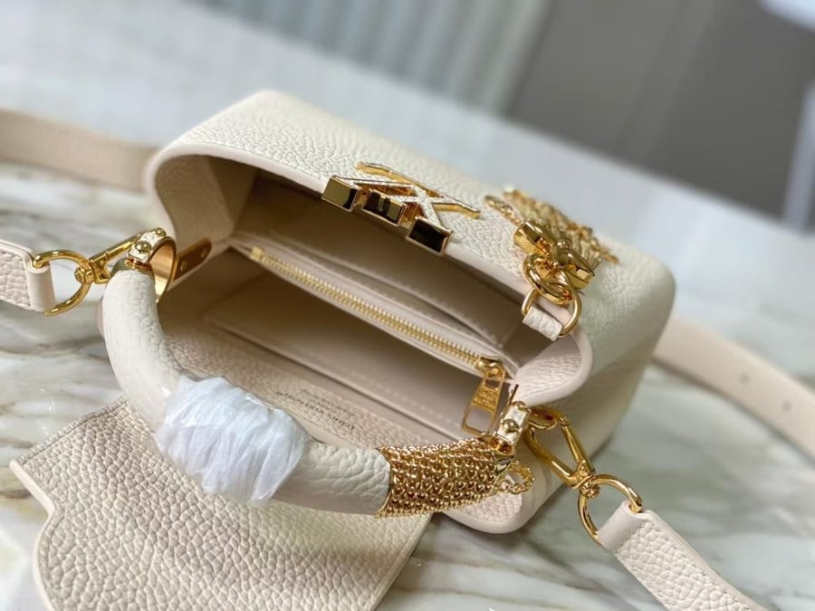 لوي فيتون Capucines مقاس 21cm