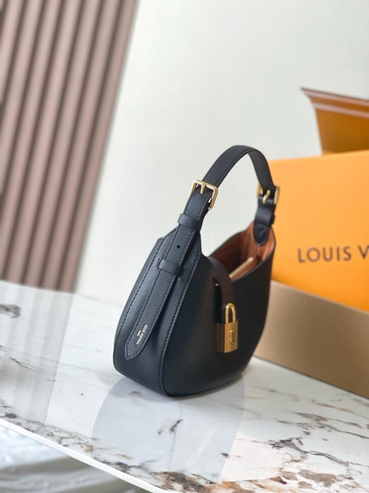 لوي فيتون Low Key Shoulder مقاس 26cm