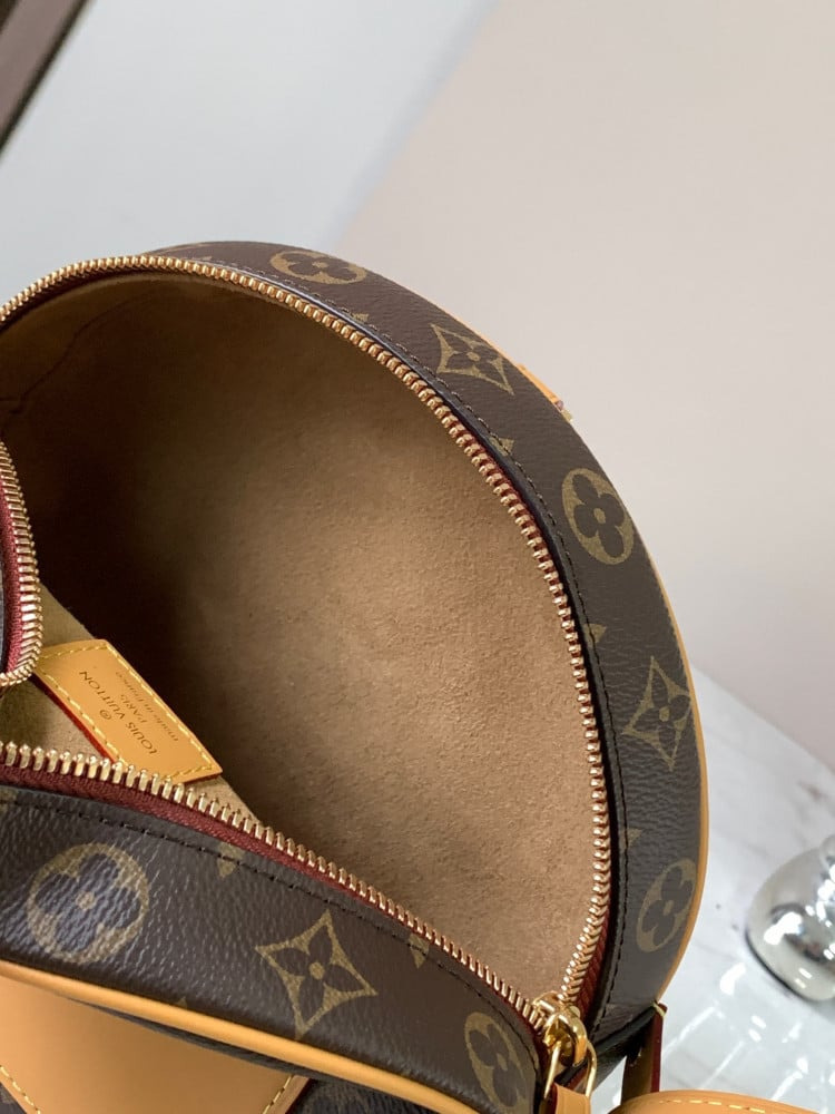لوي فيتون Boite Chapeau Souple مقاس 20cm
