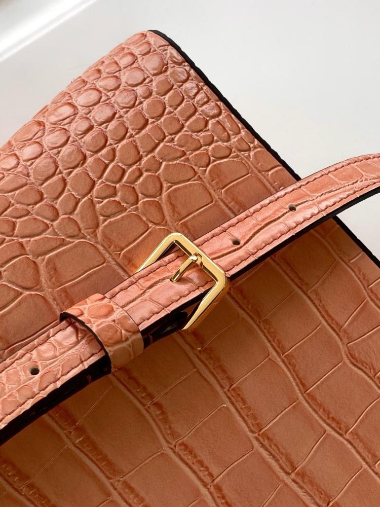 لوي فيتون Capucines مقاس 27cm