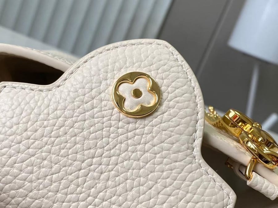 لوي فيتون Capucines مقاس 21cm