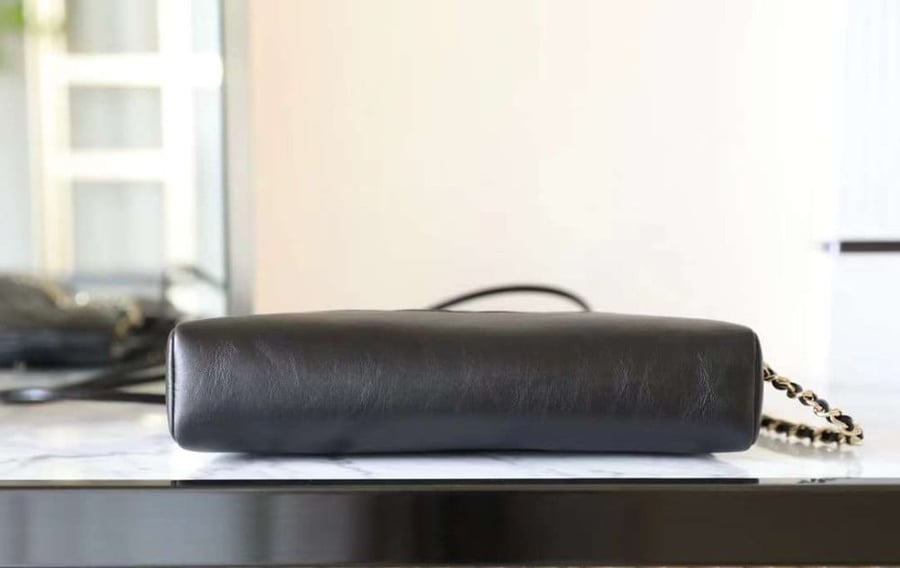 شانيل 23A مقاس 24cm