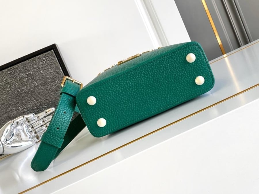 لوي فيتون Capucines مقاس 21cm