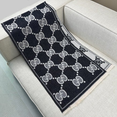 سكارف قوتشي 195*45