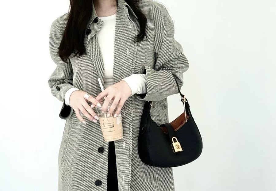 لوي فيتون Low Key Shoulder مقاس 26cm