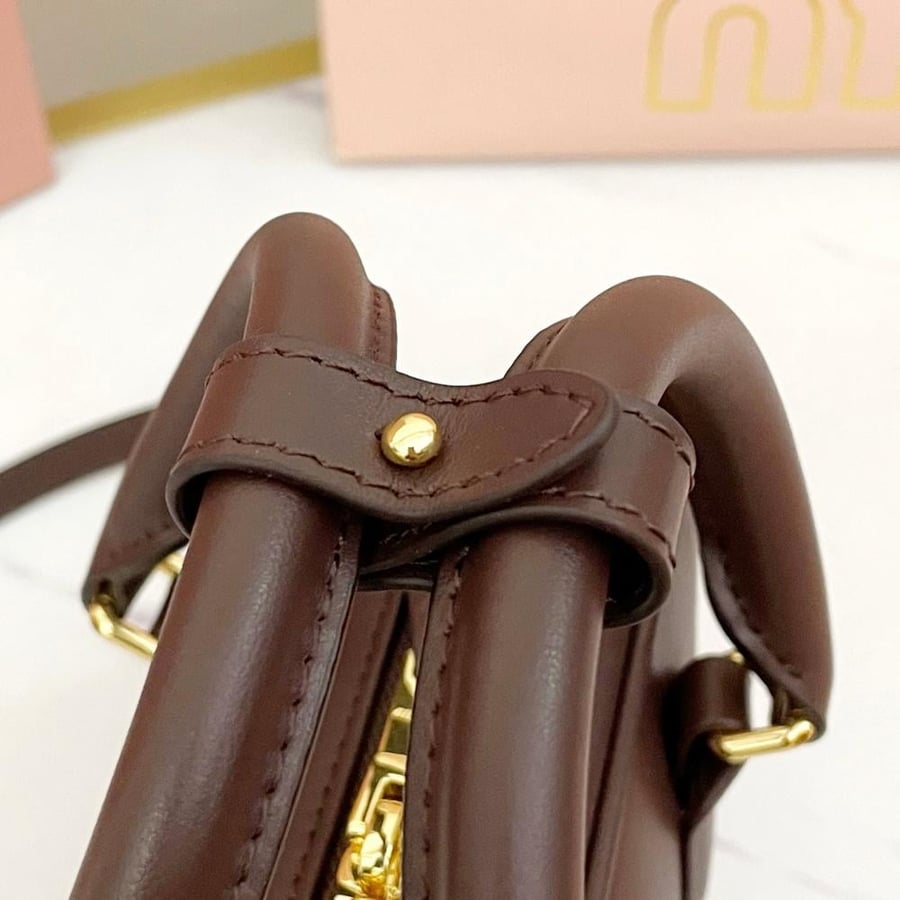 ميو ميو مقاس 19cm