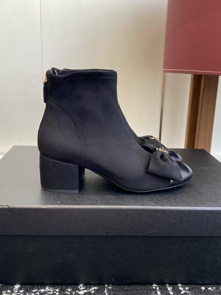 بوت شانيل ارتفاع 5.5cm