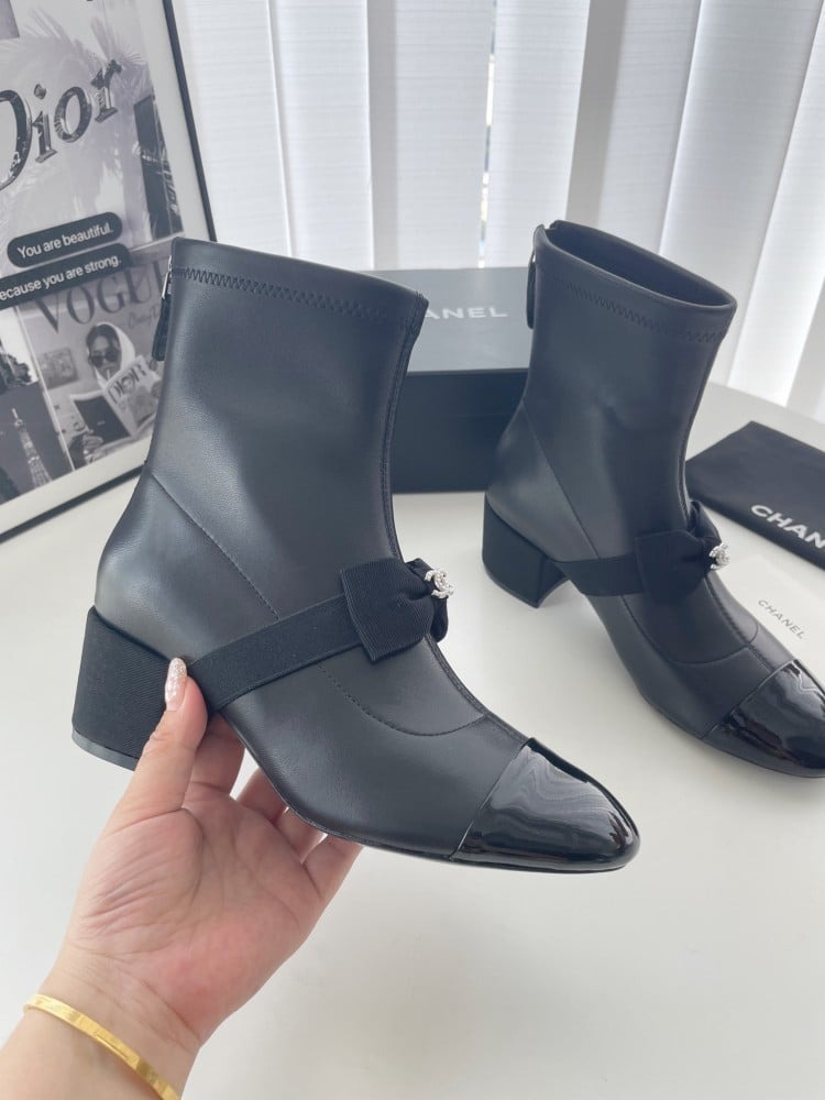 بوت شانيل ارتفاع 4.5 cm