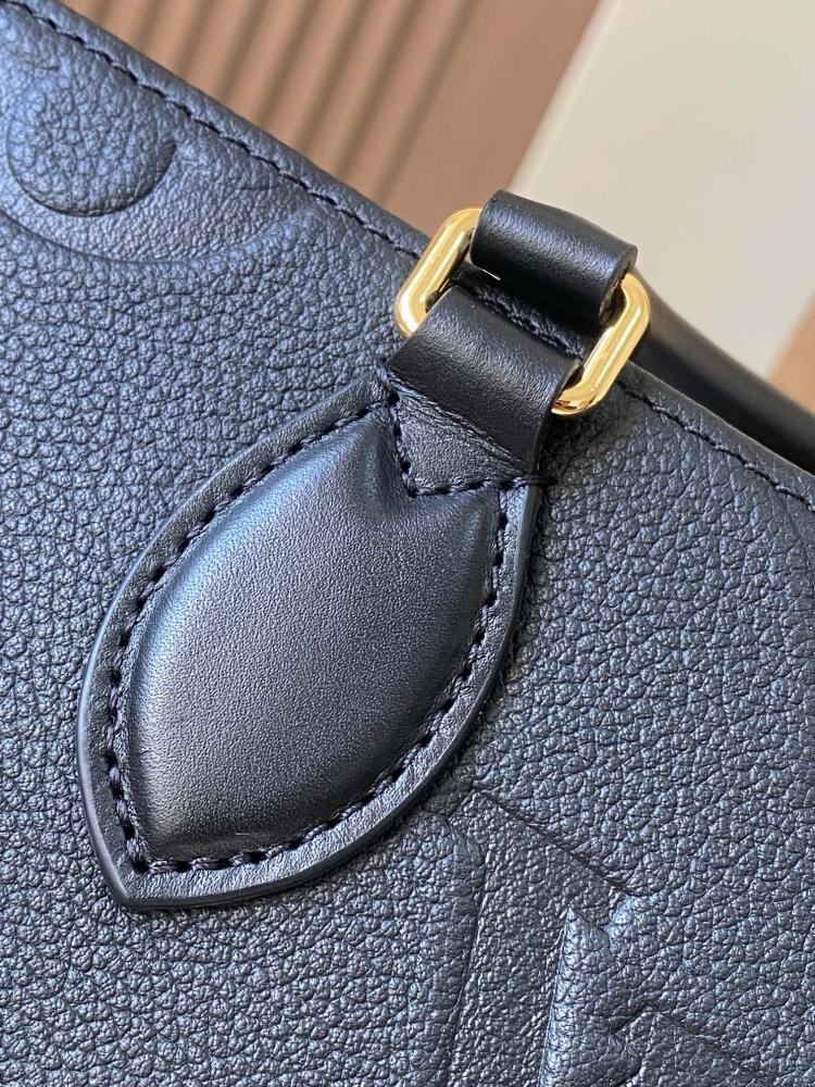 لوي فيتون ONTHEGO EAST WEST مقاس25cm