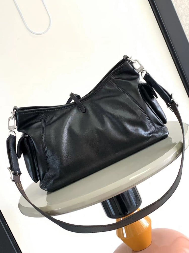 لوي فيتون CarryAll مقاس 33.5cm