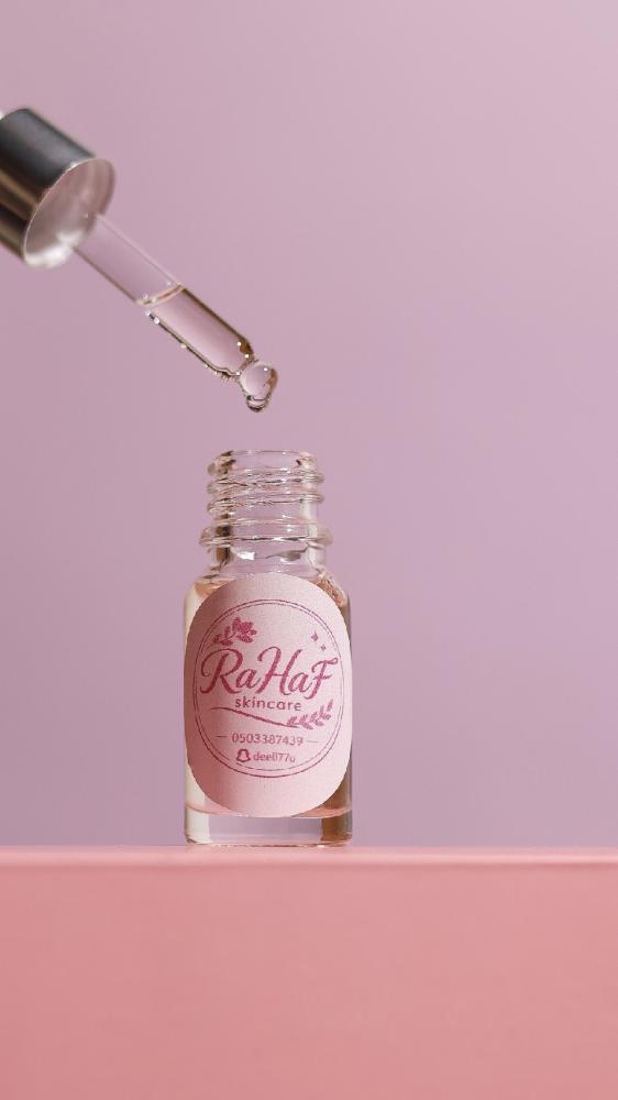 Nail strengthener and skin treatment with organic oils