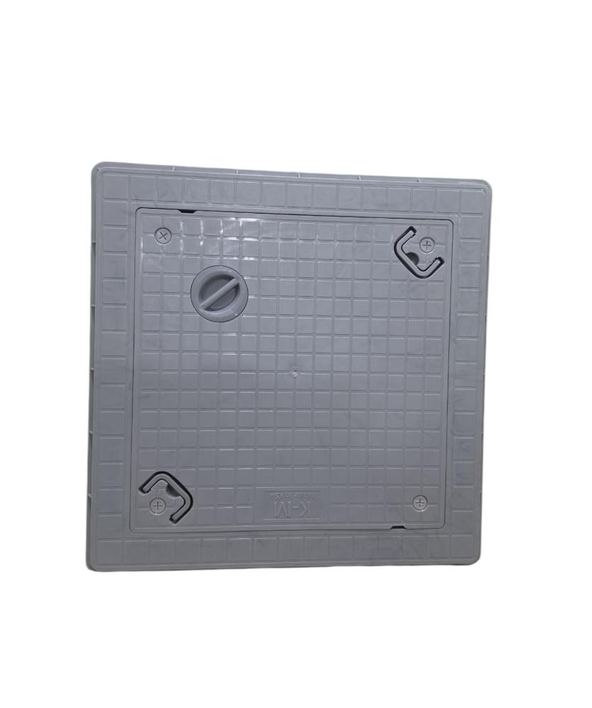 غطا بلاستيك 70*70 بفتحة