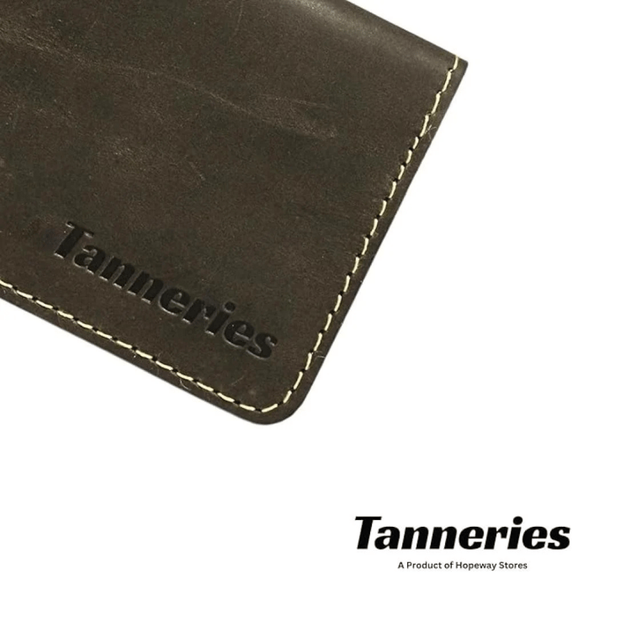 محفظة Tanneries الجلدية النحيفة بتصميم بسيط مع جيب أمامي – مقاس متوسط