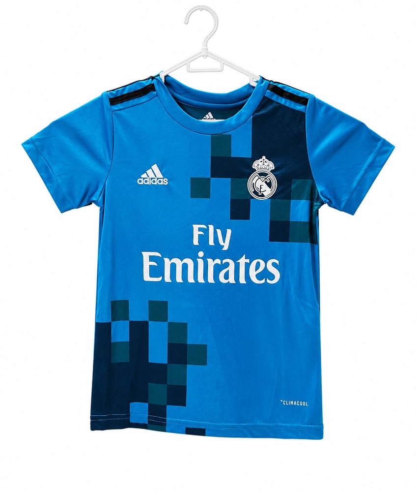 طقم ريال مدريد 2018 أطفال