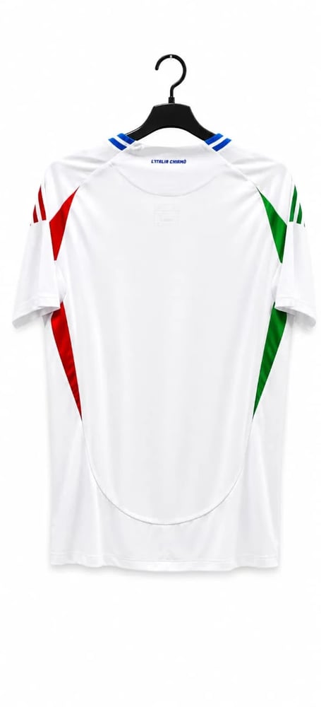تيشيرت منتخب إيطاليا الأبيض 2026