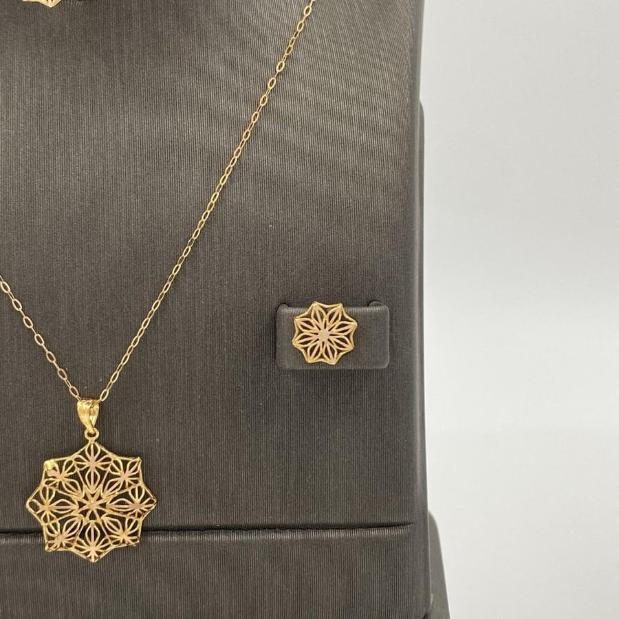 نصف طقم ذهب عيار 21 وزن 3.25 جرام أناقة لا تضاهى