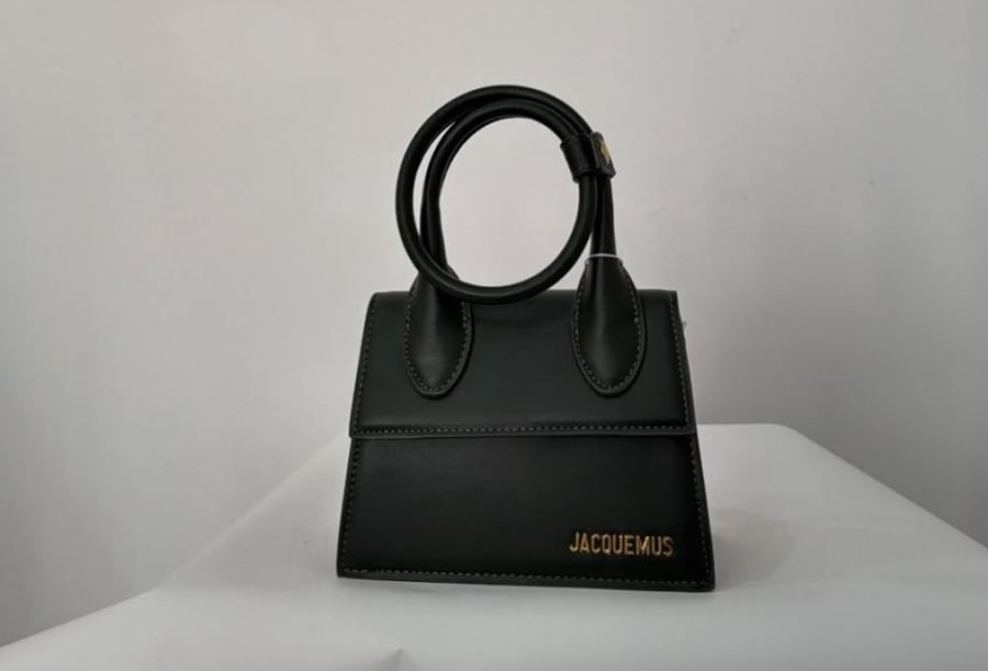 شنطة jacquemus