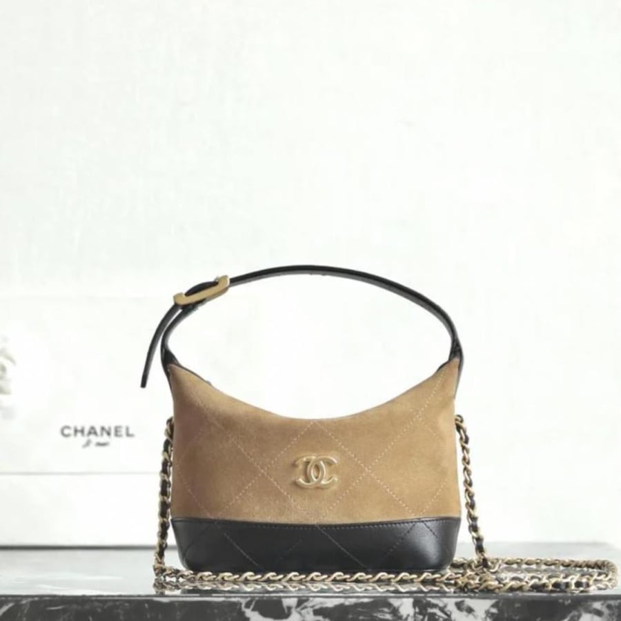 CHANEL Chanel Small Hobo Bag