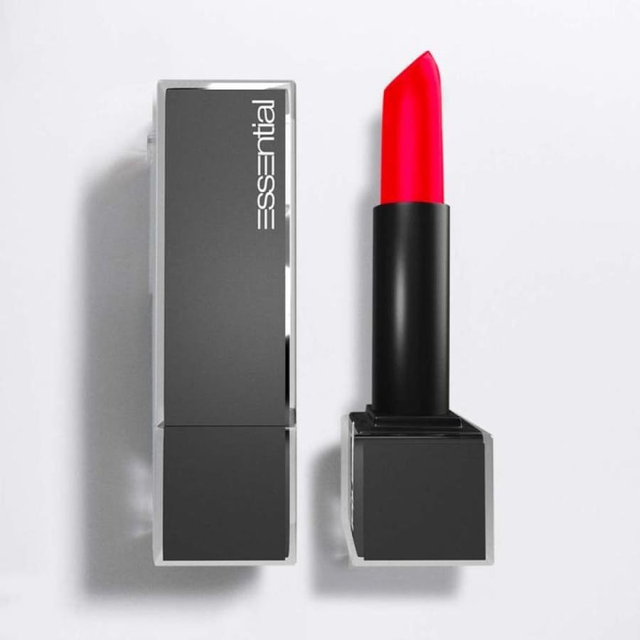 Matte lipstick Love number 40 from Essence
