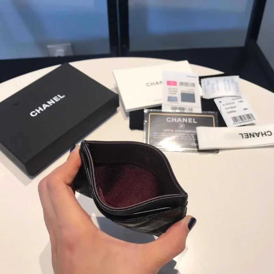 CLASSIC CARD HOLDER